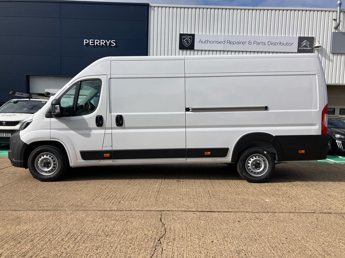 Used Peugeot Boxer 2025 for sale - 76542351: Photo 23