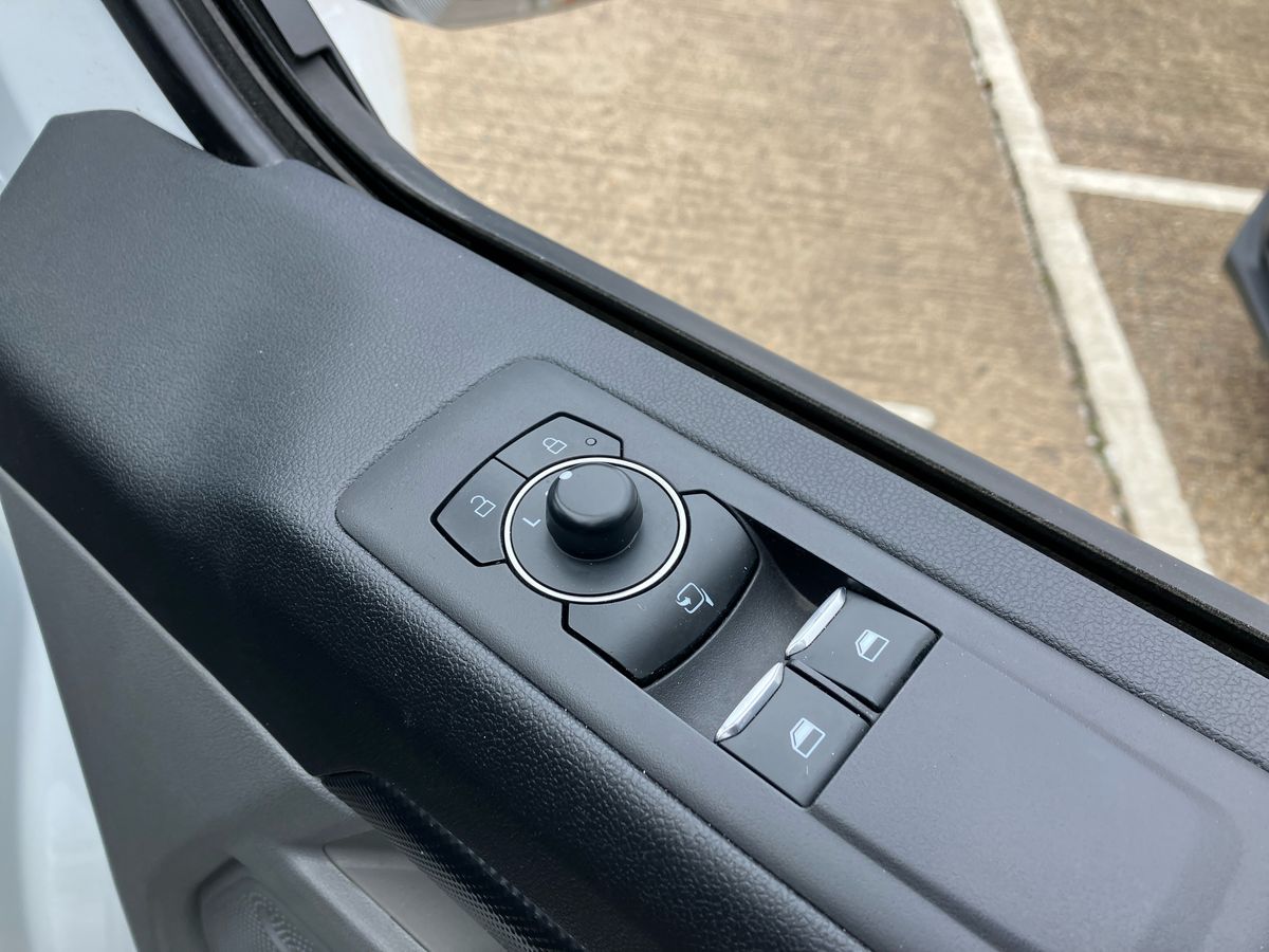 Used Ford Transit Custom 2024 for sale - 76425969: Photo 16