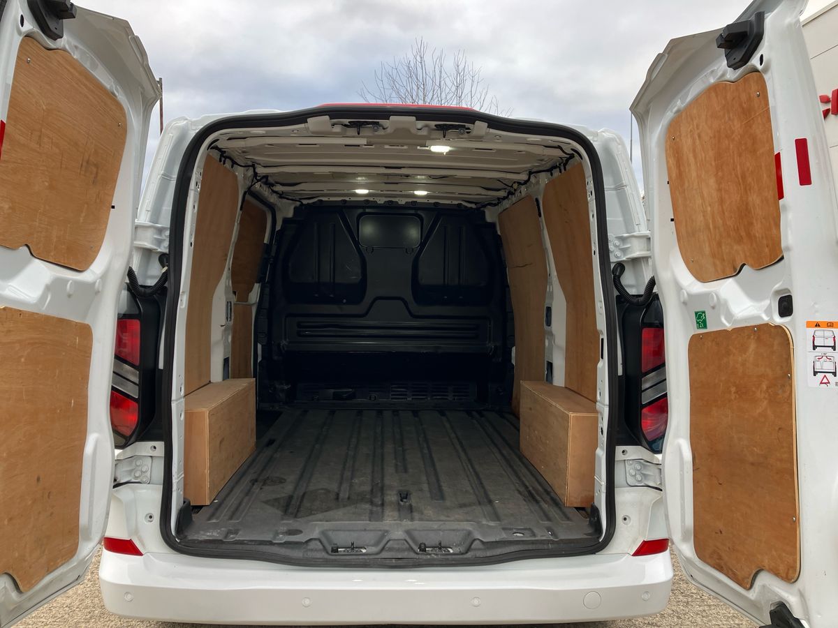 Used Ford Transit Custom 2024 for sale - 76425969: Photo 17