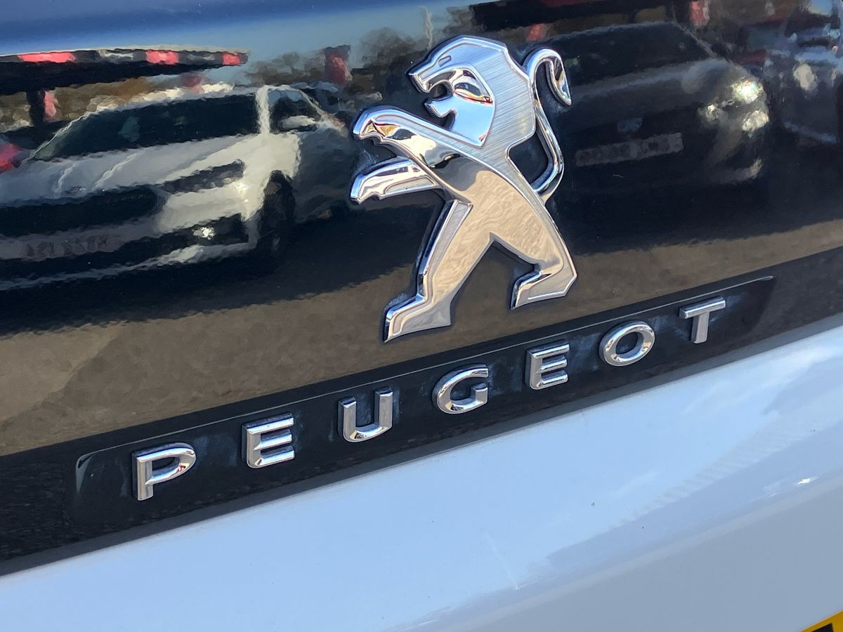 Used Peugeot 3008 2021 for sale - 76330717: Photo 23