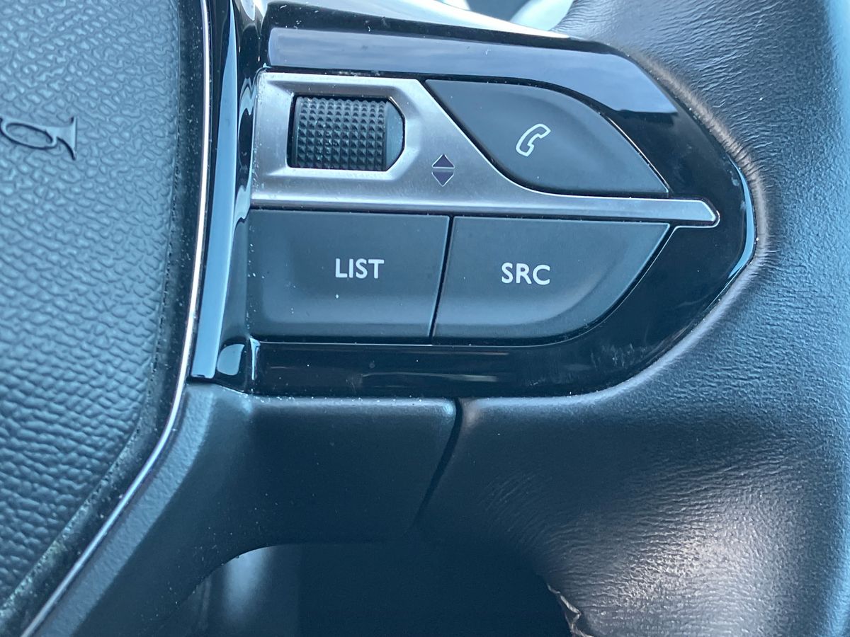 Used Peugeot 3008 2022 for sale - 77207782: Photo 37