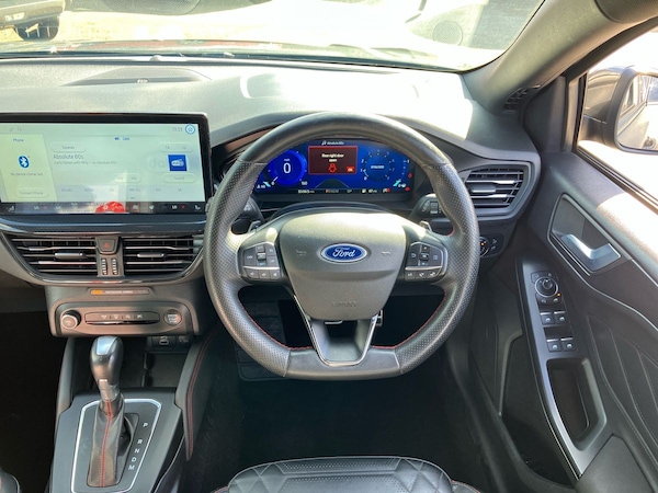 Used Ford Focus 2023 for sale - 75983539: Photo 17