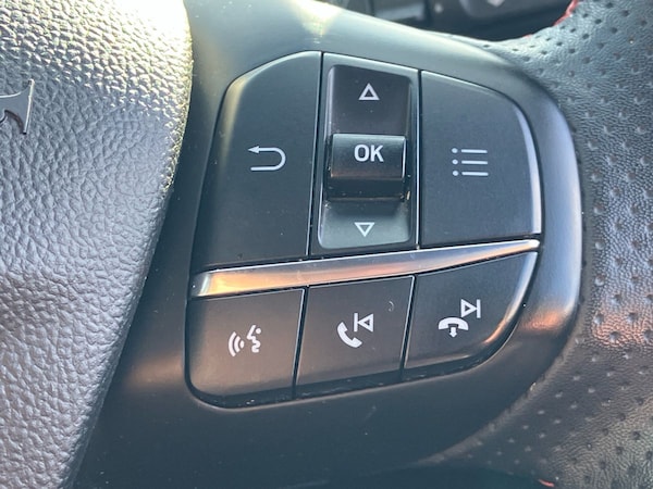 Used Ford Focus 2023 for sale - 75983539: Photo 44