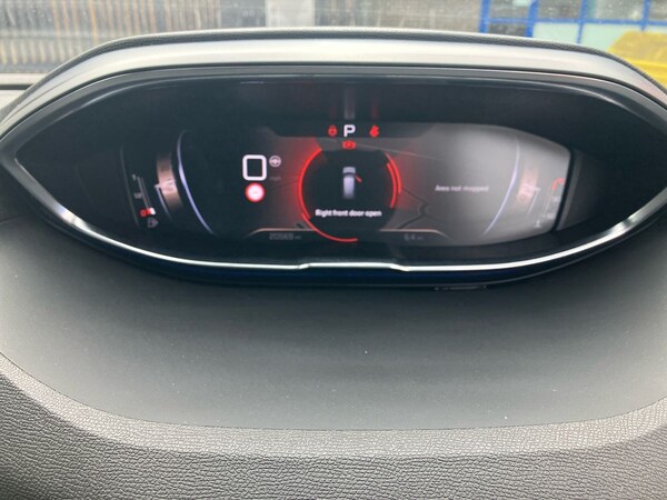 Used Peugeot 5008 2022 for sale - 75536270: Photo 16