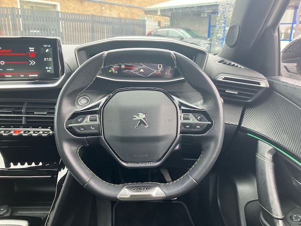 Used Peugeot 2008 2021 for sale - 76128183: Photo 17