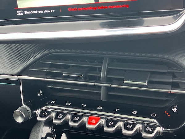 Used Peugeot 2008 2021 for sale - 76128183: Photo 58