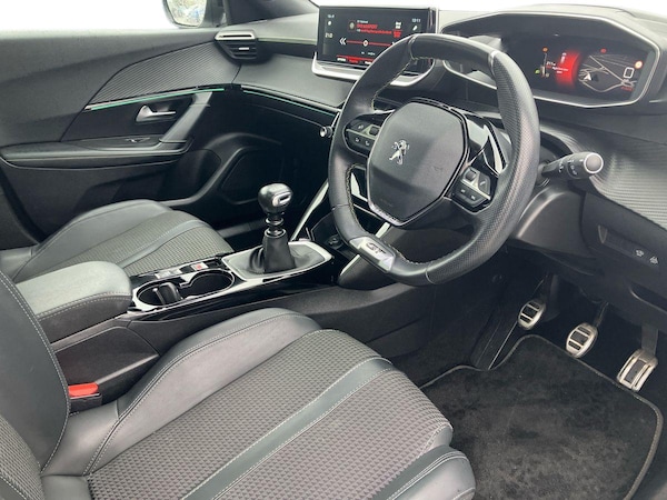 Used Peugeot 2008 2021 for sale - 76128183: Photo 9