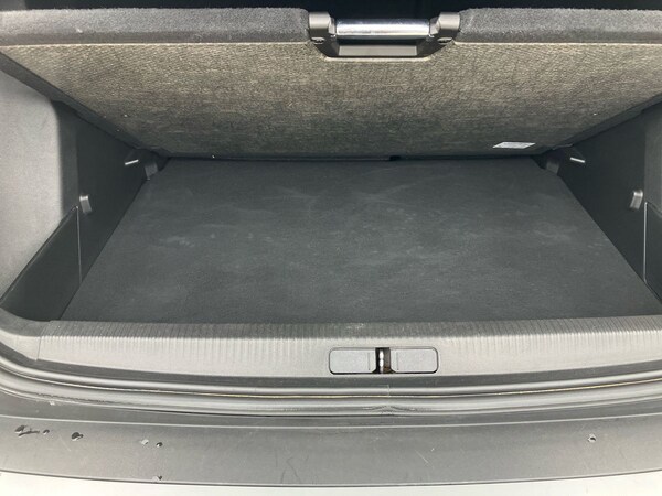 Used Peugeot 2008 2023 for sale - 75611953: Photo 25