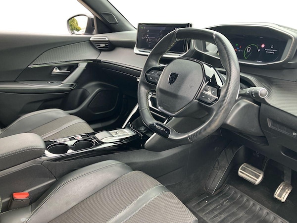 Used Peugeot 2008 2023 for sale - 75611953: Photo 9