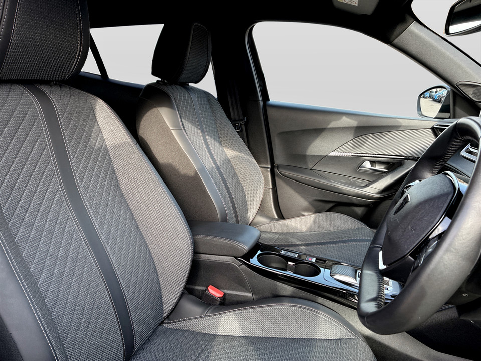 Used Peugeot 2008 2025 for sale - 77730461: Photo 24