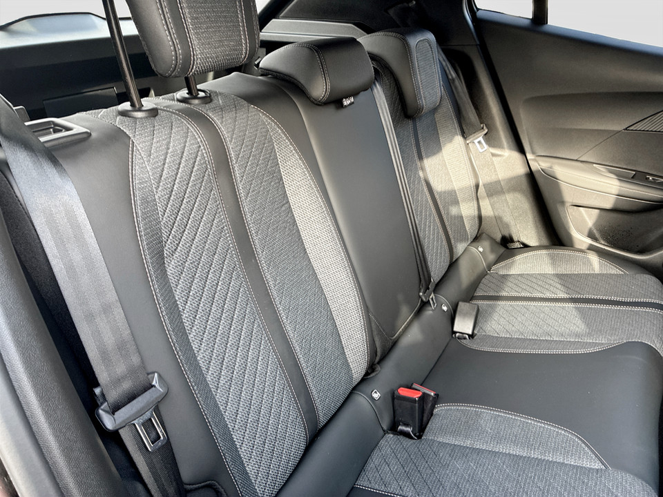 Used Peugeot 2008 2025 for sale - 77730461: Photo 30