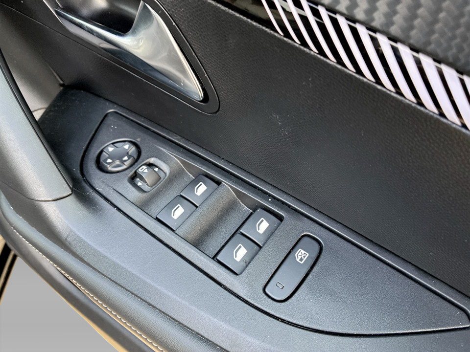 Used Peugeot 2008 2025 for sale - 77730461: Photo 32