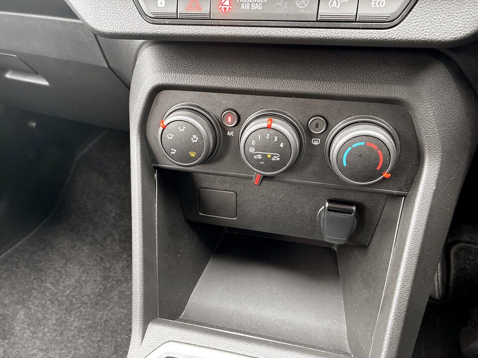 Used Dacia Sandero 2023 for sale - 77617220: Photo 36