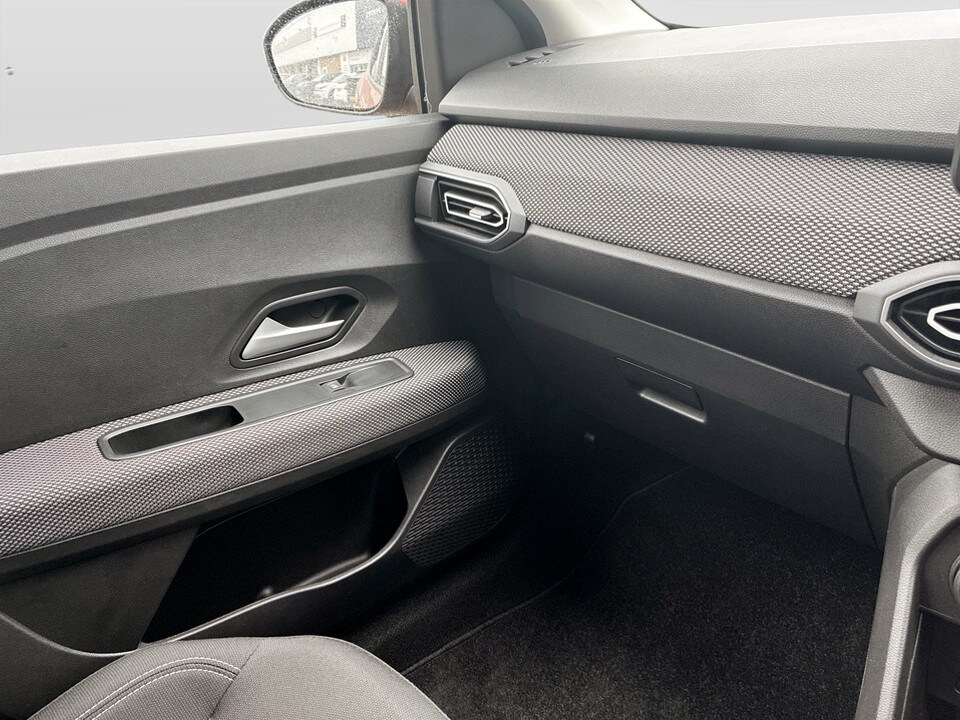 Used Dacia Sandero 2023 for sale - 77617220: Photo 38