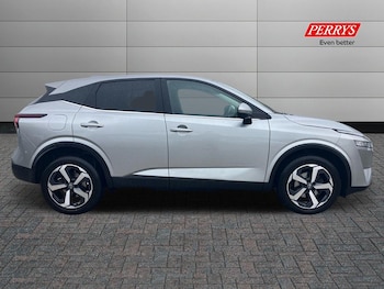 Used Nissan Qashqai 2023 for sale - 76063601: Photo
