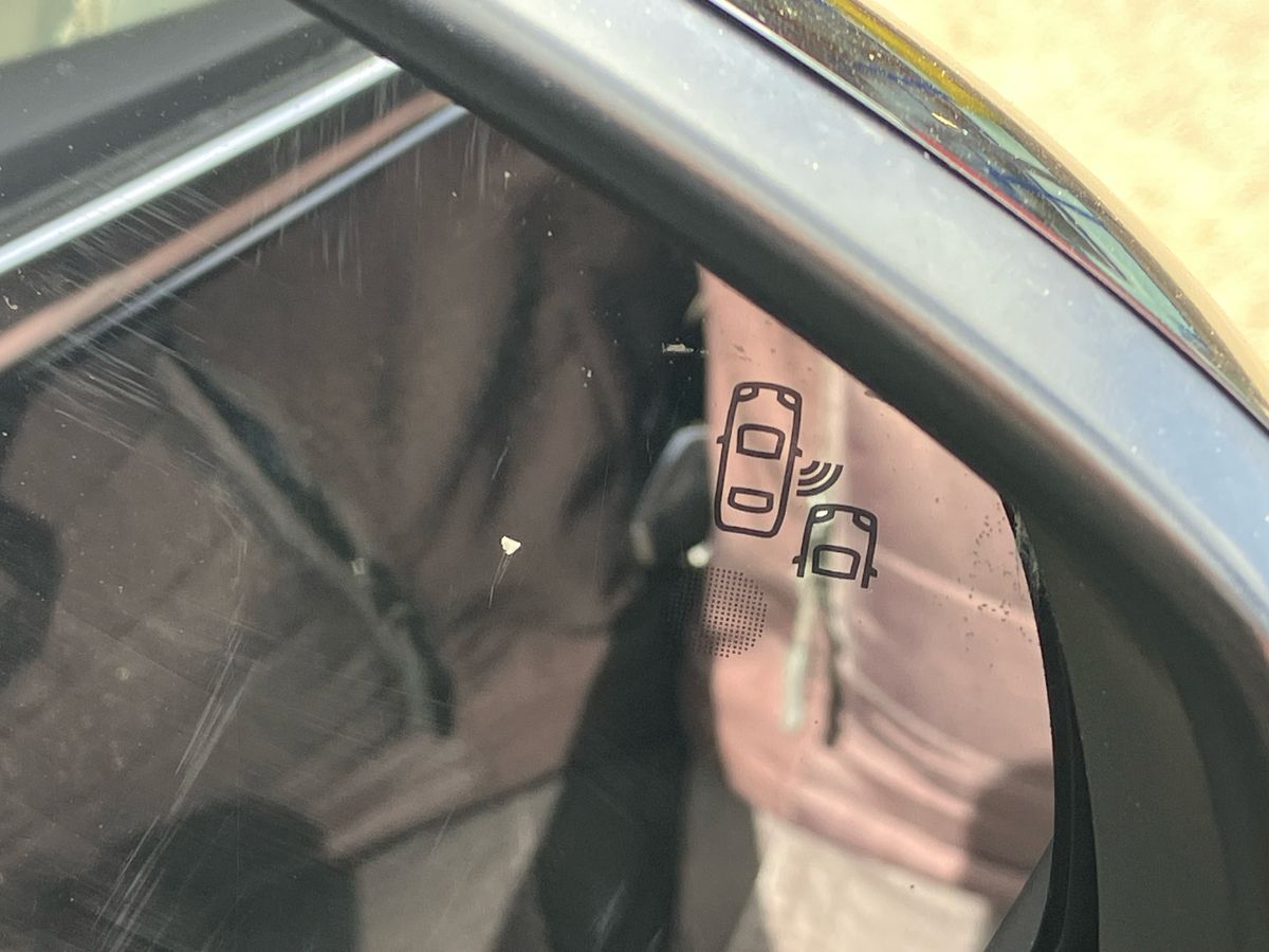 Vehicle 33