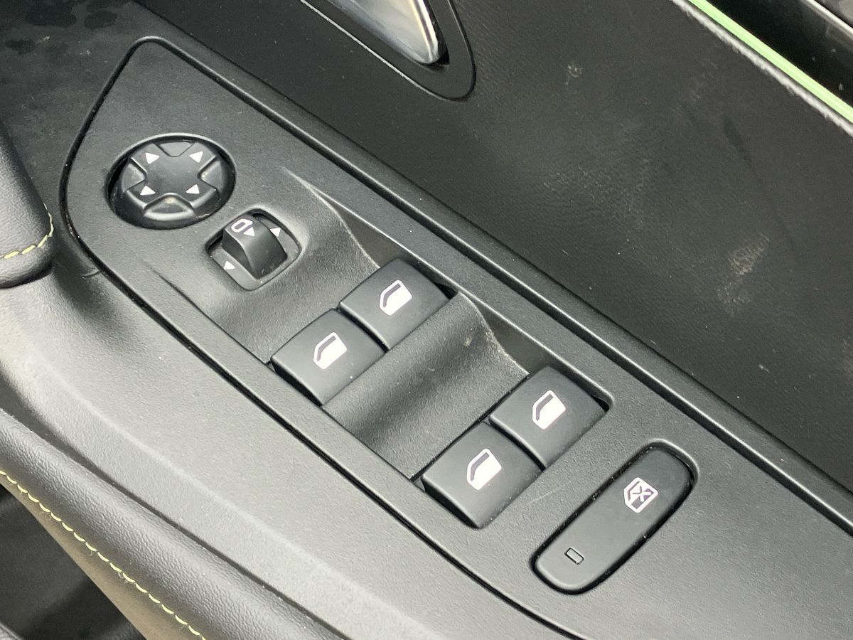 Used Peugeot 2008 2022 for sale - 77707591: Photo 18