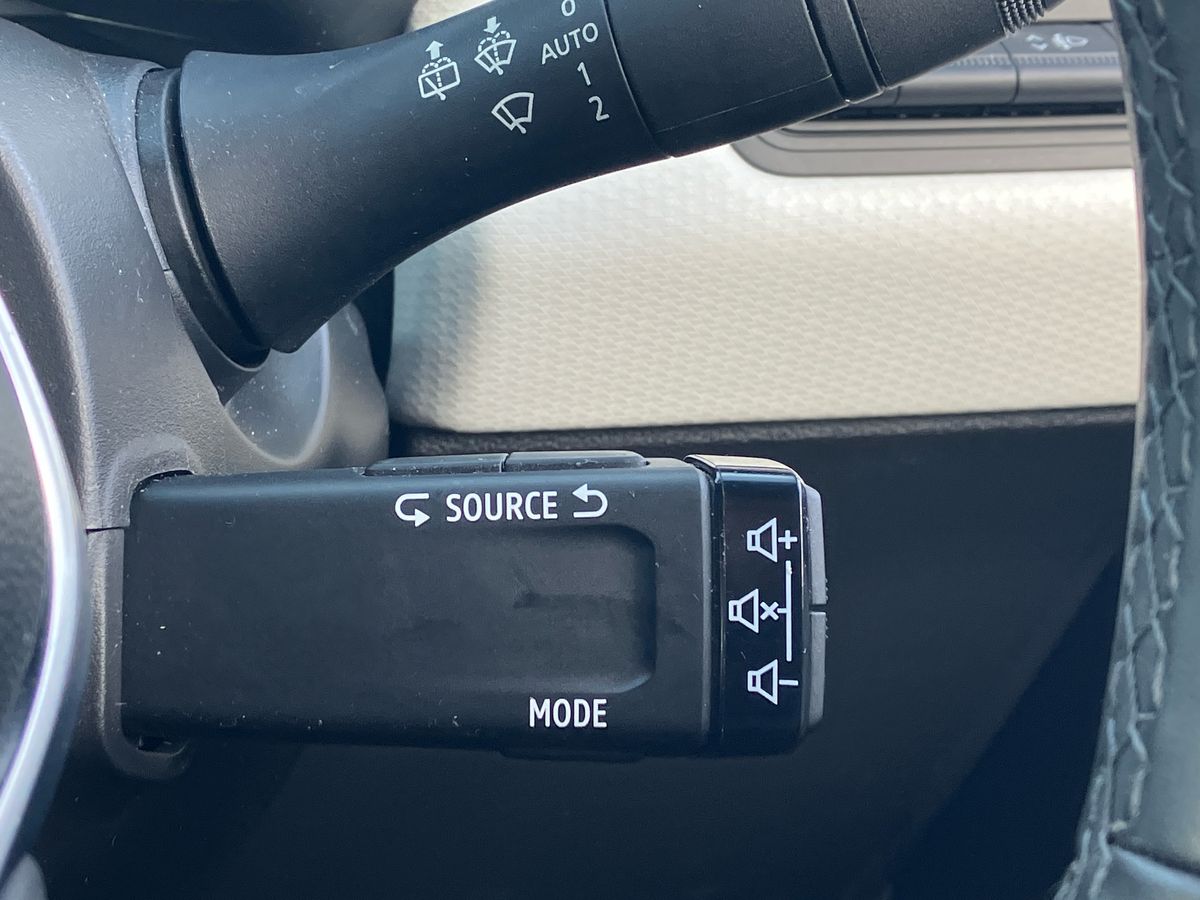 Used Renault Clio 2022 for sale - 76264060: Photo 37