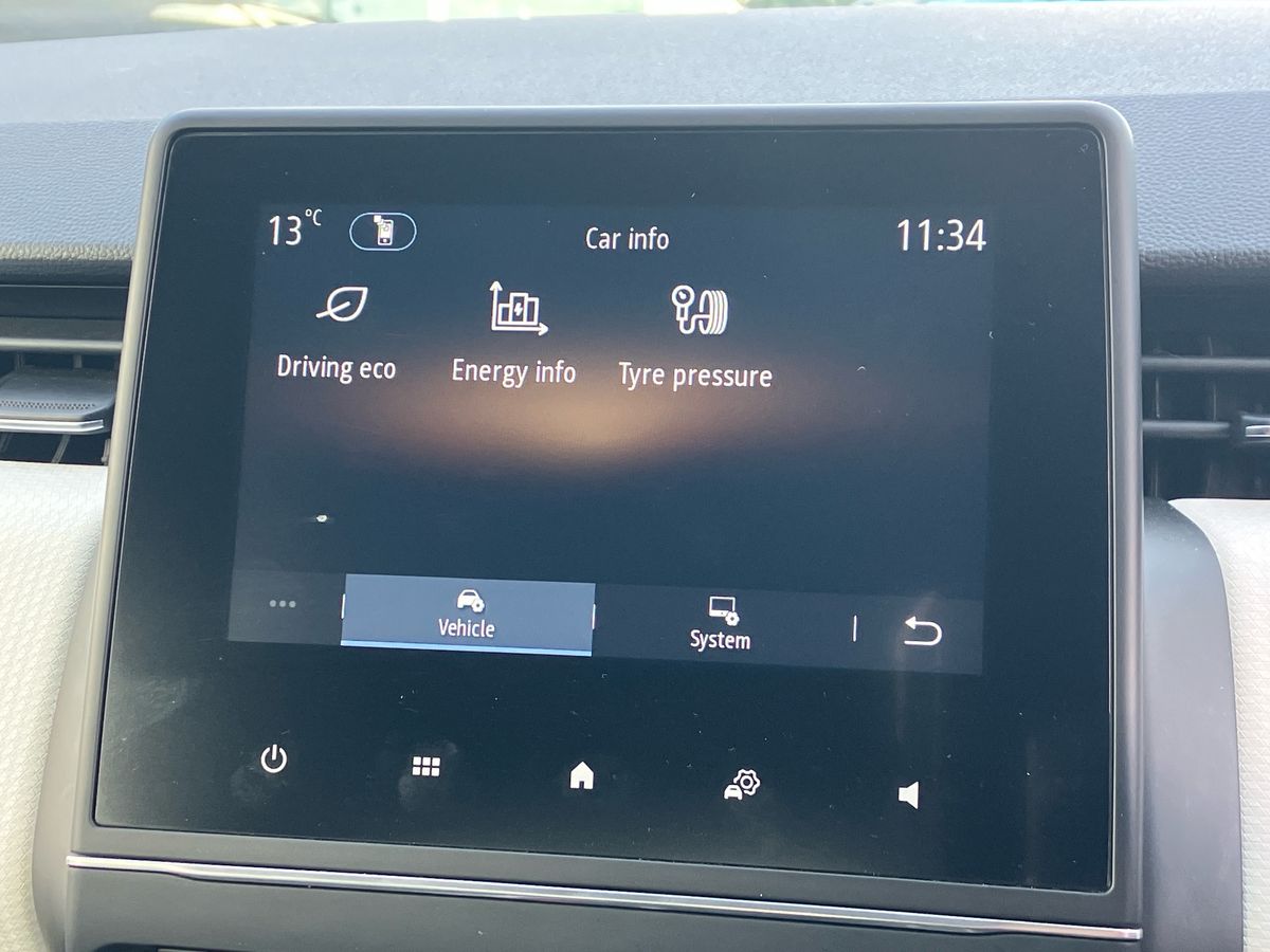 Used Renault Clio 2022 for sale - 76264060: Photo 43