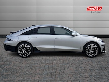 Used Hyundai IONIQ 6 2023 for sale - 77207790: Photo
