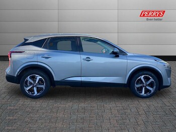 Used Nissan Qashqai 2022 for sale - 77340840: Photo