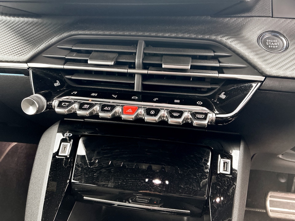 Used Peugeot 2008 2023 for sale - 77148780: Photo 18