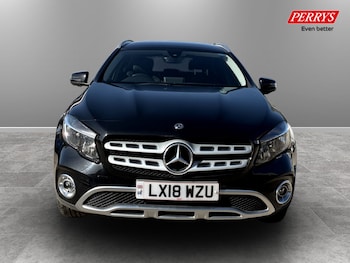 Used Mercedes-Benz GLA 2018 for sale - 77896558: Photo
