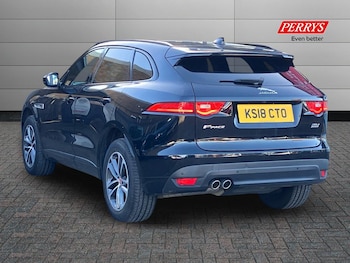 Used Jaguar F-Pace 2018 for sale - 76518203: Photo