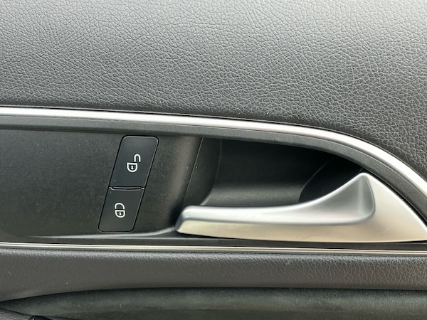 Used Mercedes-Benz GLA 2017 for sale - 75342618: Photo 43
