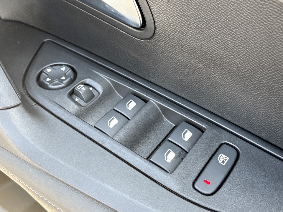 Used Peugeot 2008 2025 for sale - 77980346: Photo 30