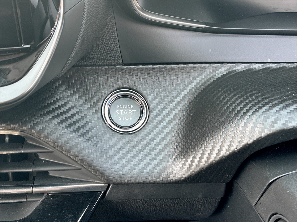 Used Peugeot 2008 2025 for sale - 77980346: Photo 33