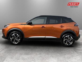 Used Peugeot 2008 2023 for sale - 78105103: Photo