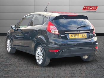 Used Ford Fiesta 2015 for sale - 76663217: Photo