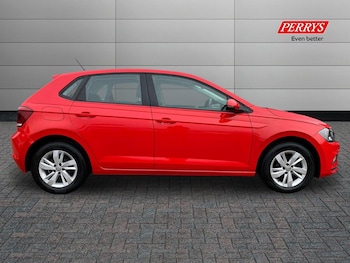 Used Volkswagen Polo 2019 for sale - 77245657: Photo