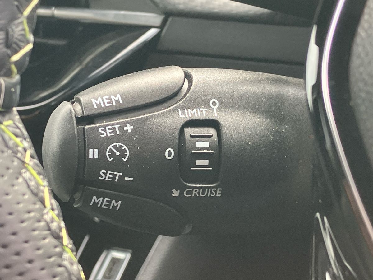 Used Peugeot 2008 2024 for sale - 77113726: Photo 44