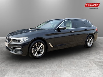 Used BMW 5 Series 2018 for sale - 77896476: Photo
