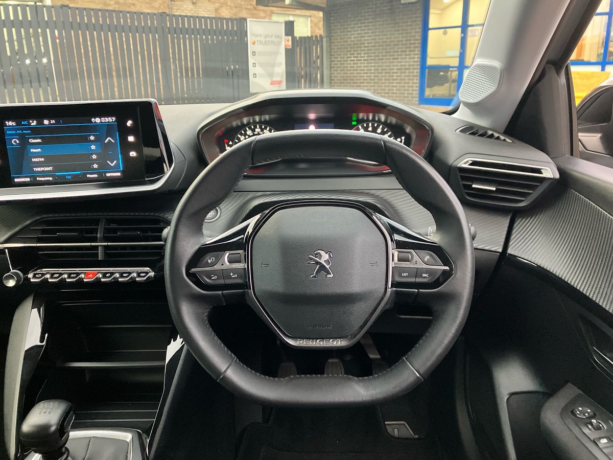 Used Peugeot 208 2023 for sale - 76491141: Photo 15