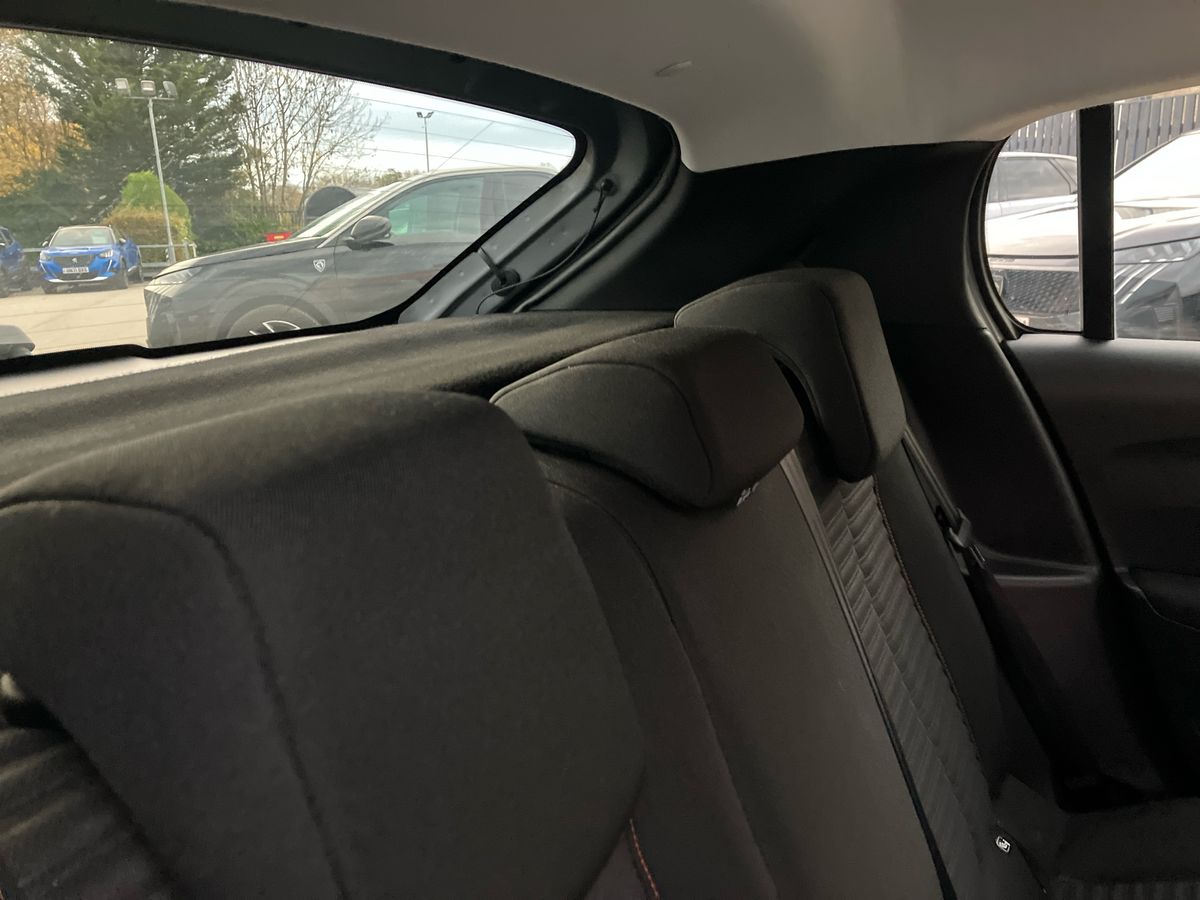 Used Peugeot 208 2023 for sale - 76491141: Photo 31