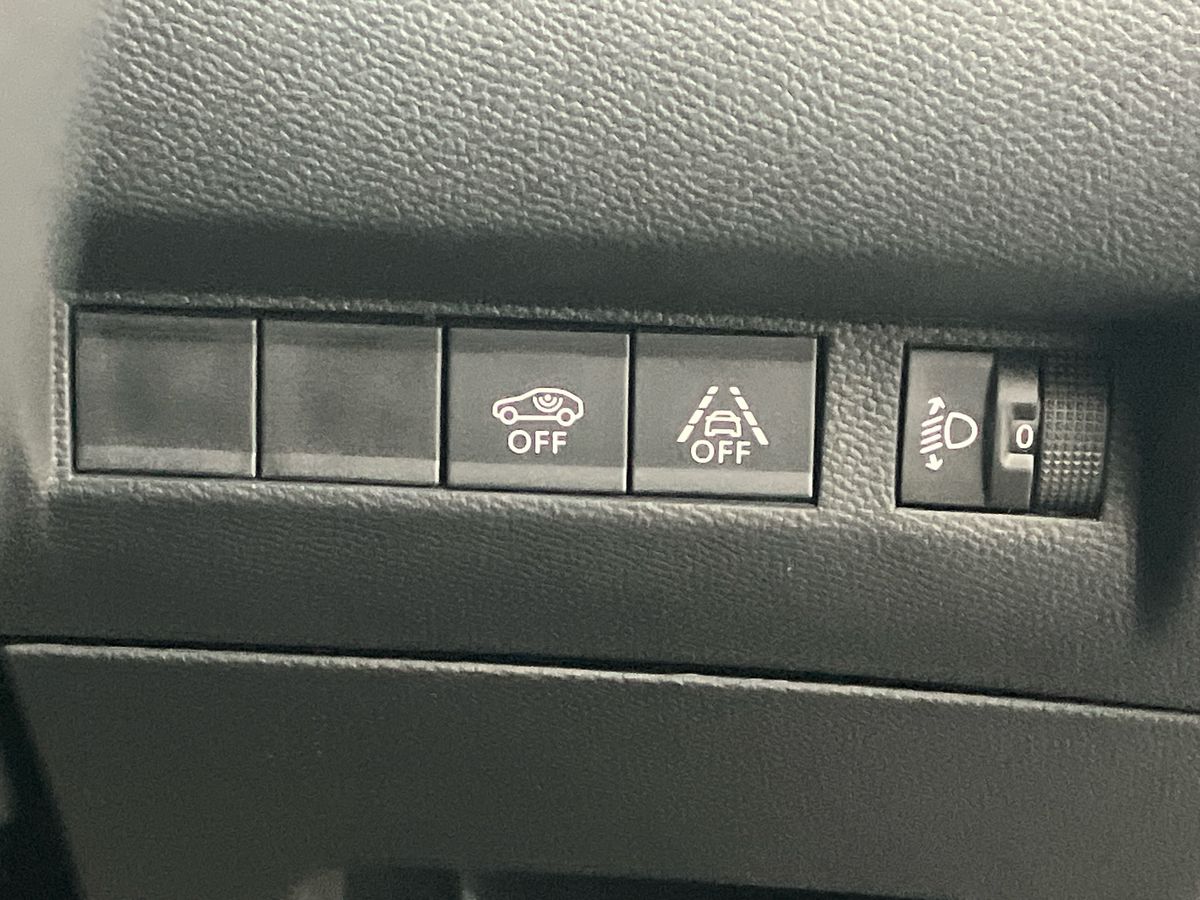 Used Peugeot 208 2023 for sale - 76491141: Photo 34