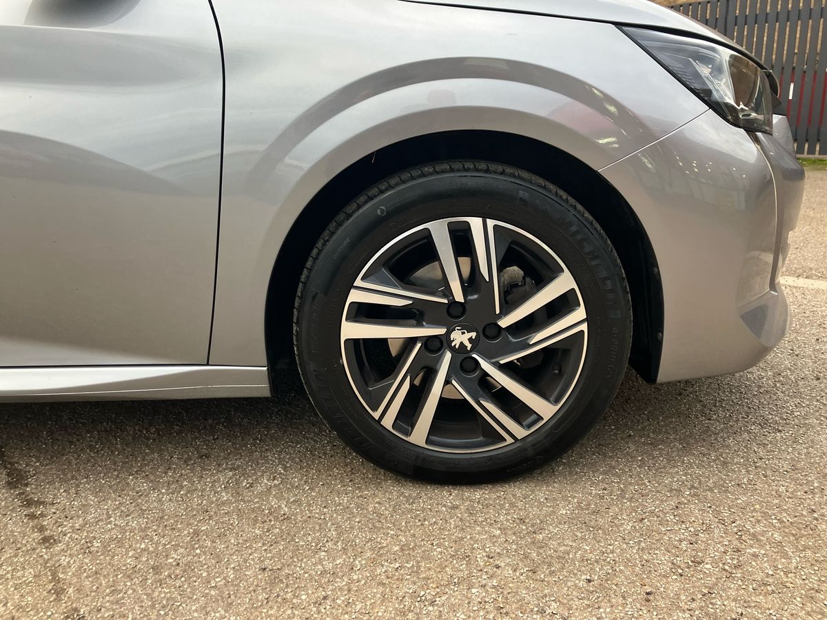 Used Peugeot 208 2023 for sale - 76491141: Photo 7