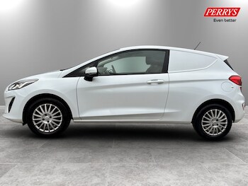 Used Ford Fiesta 2019 for sale - 77980335: Photo