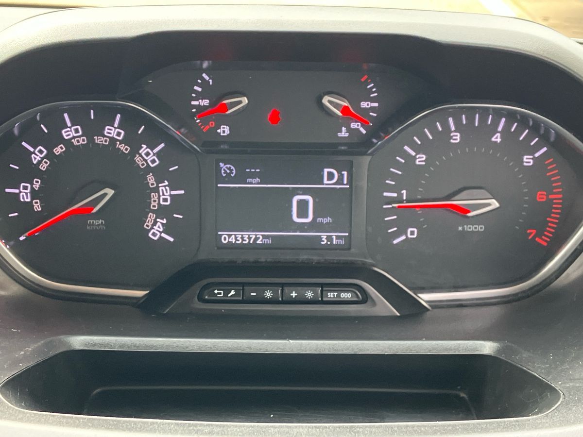 Used Peugeot Partner 2023 for sale - 75850194: Photo 13