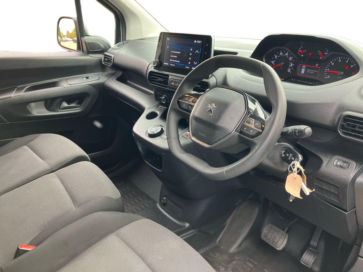 Used Peugeot Partner 2023 for sale - 75850194: Photo 9