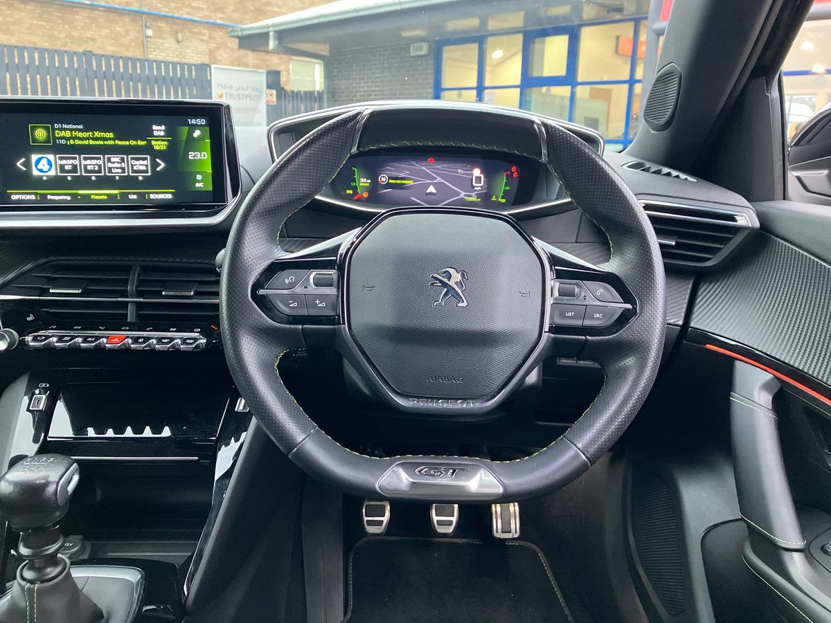 Used Peugeot 2008 2022 for sale - 76663201: Photo 15