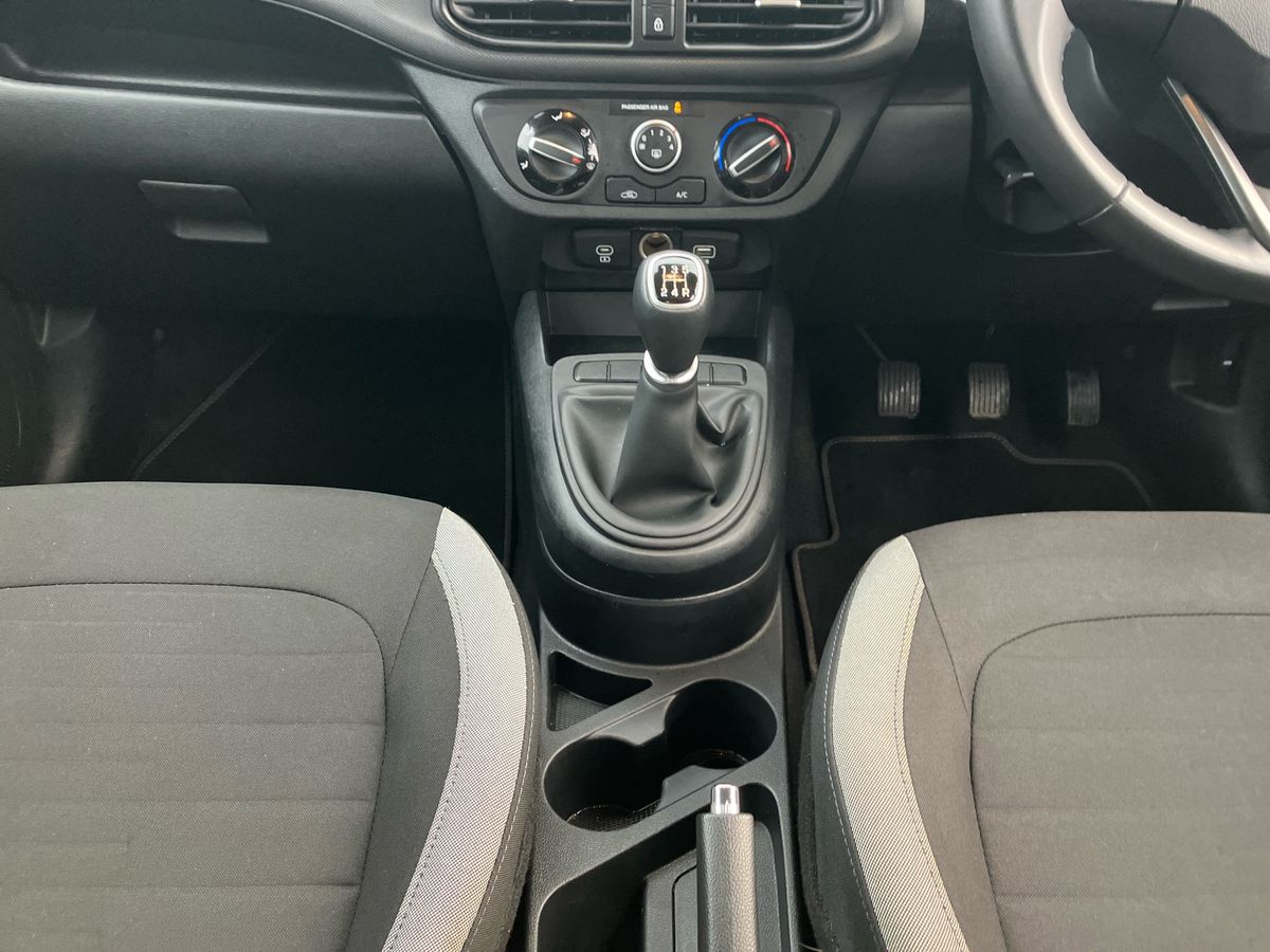 Used Hyundai i10 2024 for sale - 76958027: Photo 17