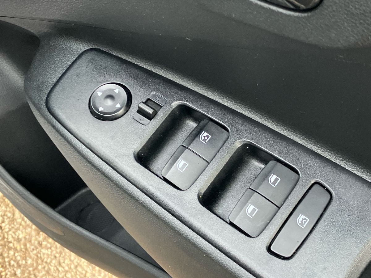 Used Hyundai i10 2024 for sale - 76958027: Photo 18