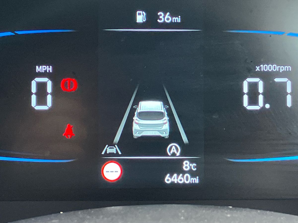 Used Hyundai i10 2024 for sale - 76958027: Photo 36