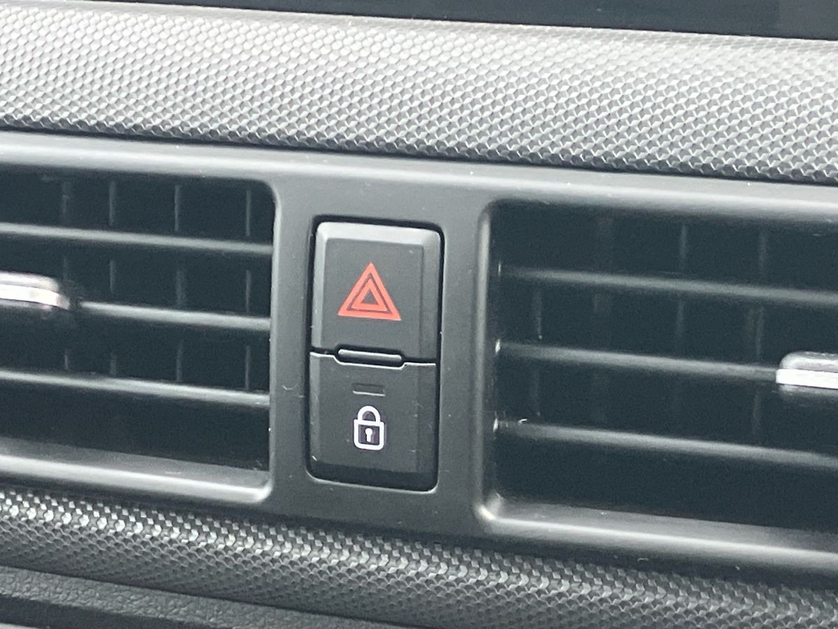 Used Hyundai i10 2024 for sale - 76958027: Photo 43