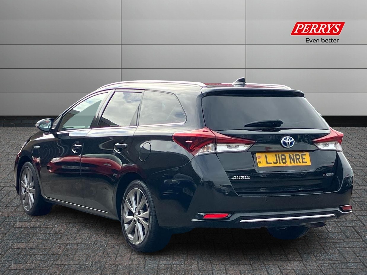 Used Toyota Auris 2018 for sale - 76577581: Photo 2