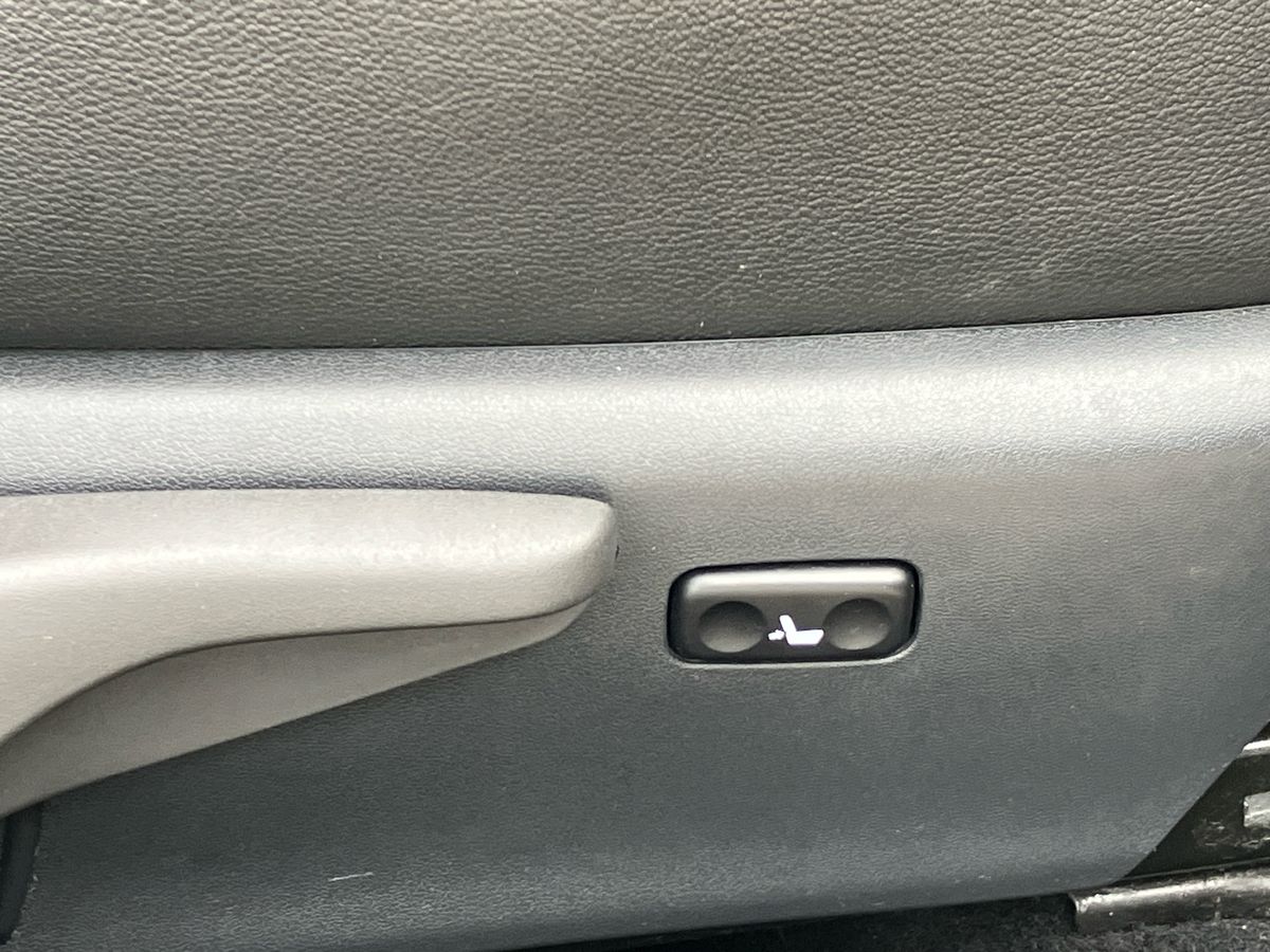 Used Toyota Auris 2018 for sale - 76577581: Photo 39